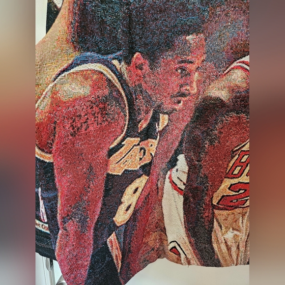 Michael Jordan Jump Shot x Kobe Bryant Tapestry Hoodie Sz M Brand New! - Picture 2 of 8